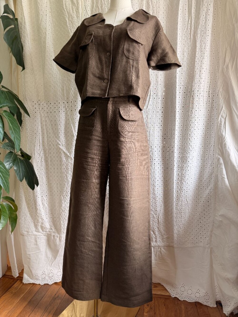 La Veste Loto Set. Size Medium. - Picture 2 of 12